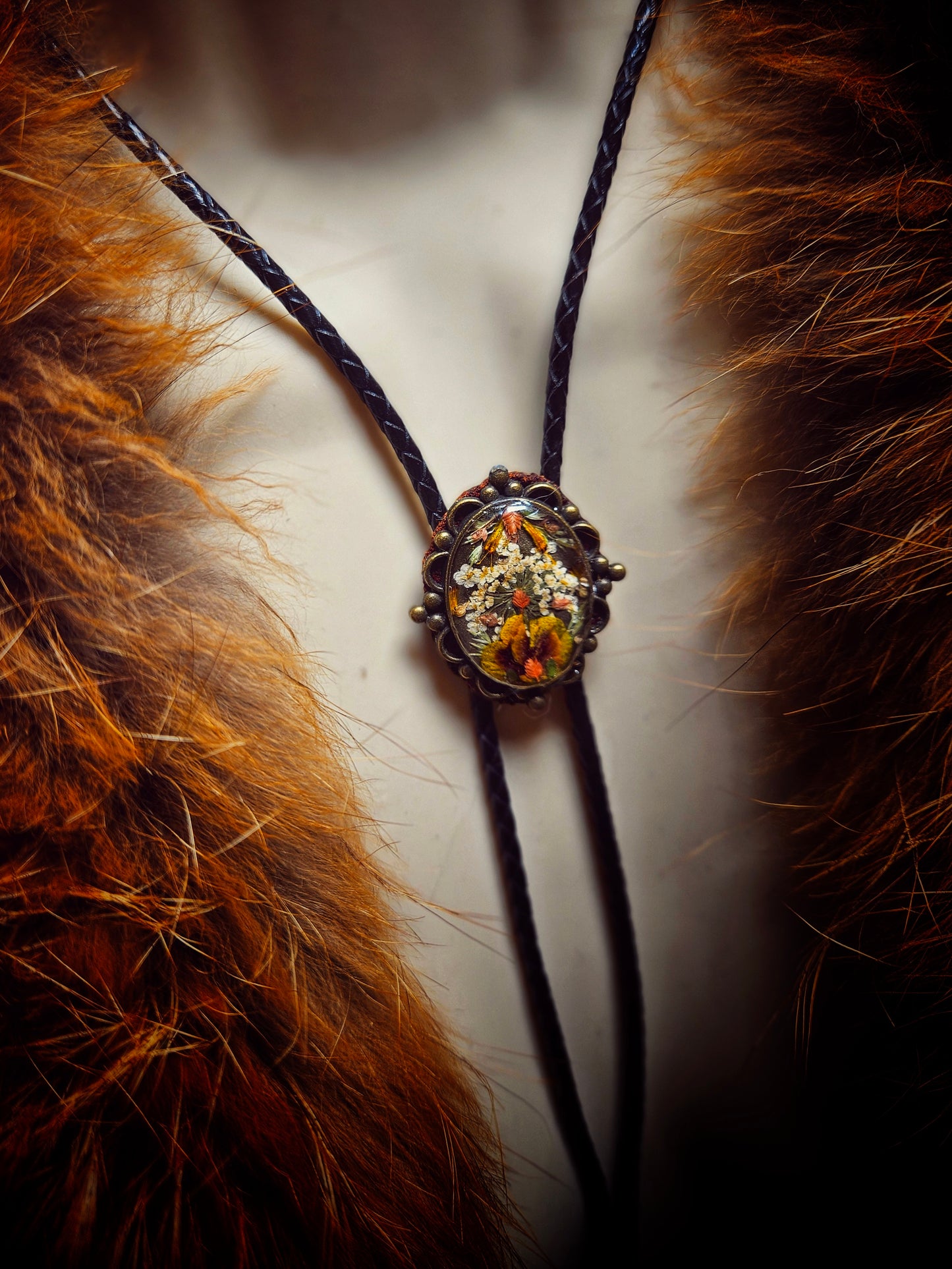 Small Pressed Bouquet Bolo