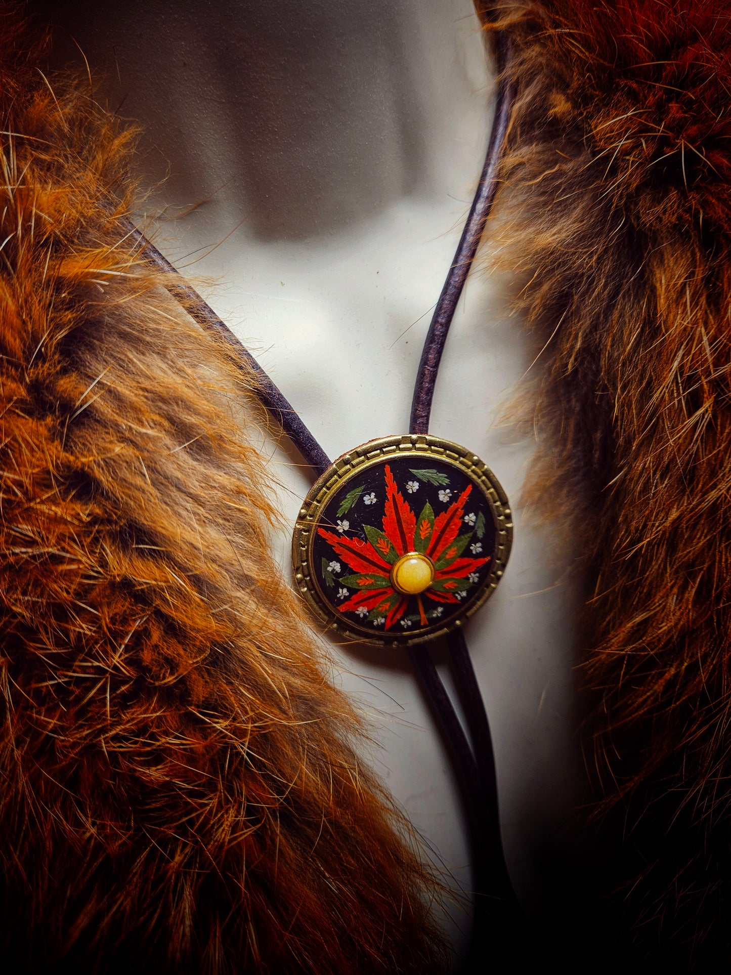 Large Pressed Maple Leaf Bolo